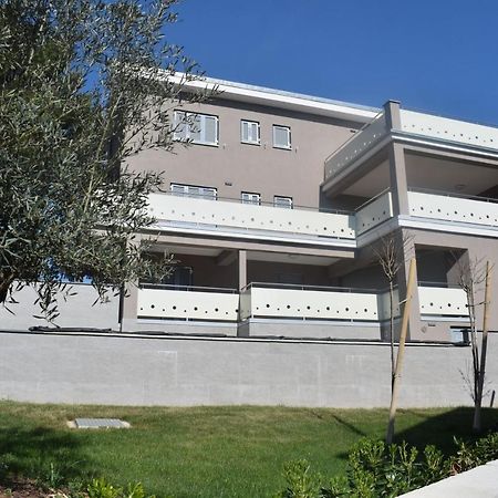 Luxury Apartments Adria Malinska Exteriér fotografie