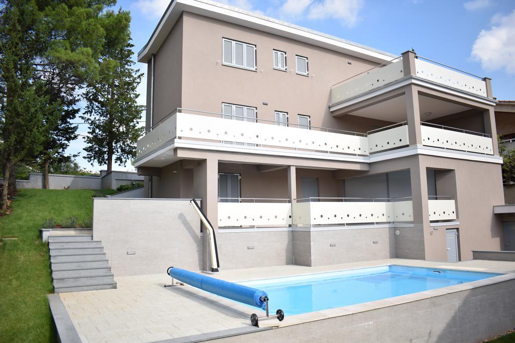 Luxury Apartments Adria Malinska Exteriér fotografie